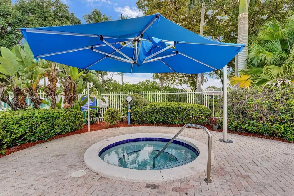 17027 NW 19th St, Pembroke Pines, FL 33028