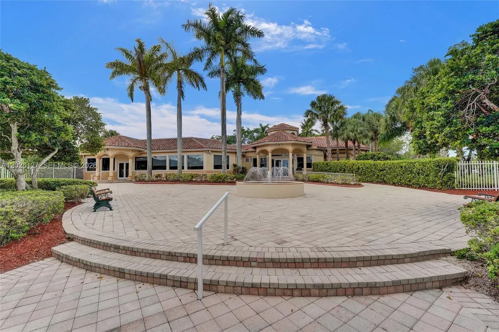 17027 NW 19th St, Pembroke Pines, FL 33028