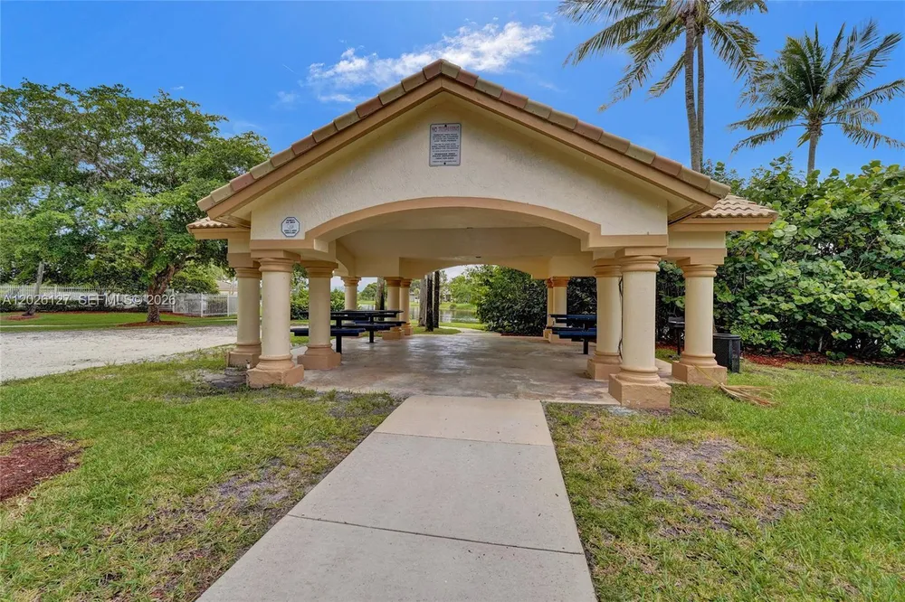 17027 NW 19th St, Pembroke Pines, FL 33028