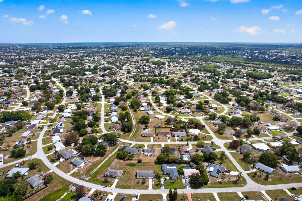 261 SW Cherryhill Rd, Port St Lucie, FL 34953