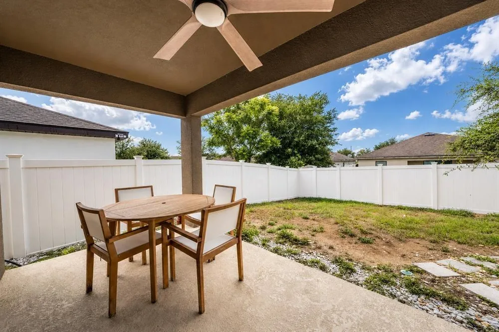 631 Swallowtail Dr, Haines City, FL 33844