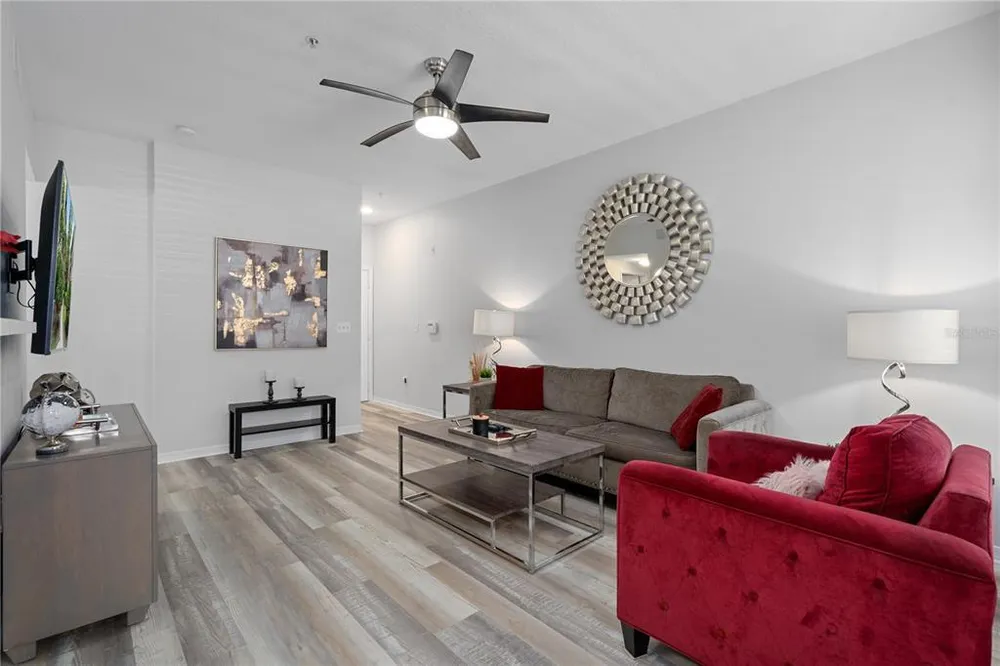 1810 E Palm Ave, Tampa, FL 33605