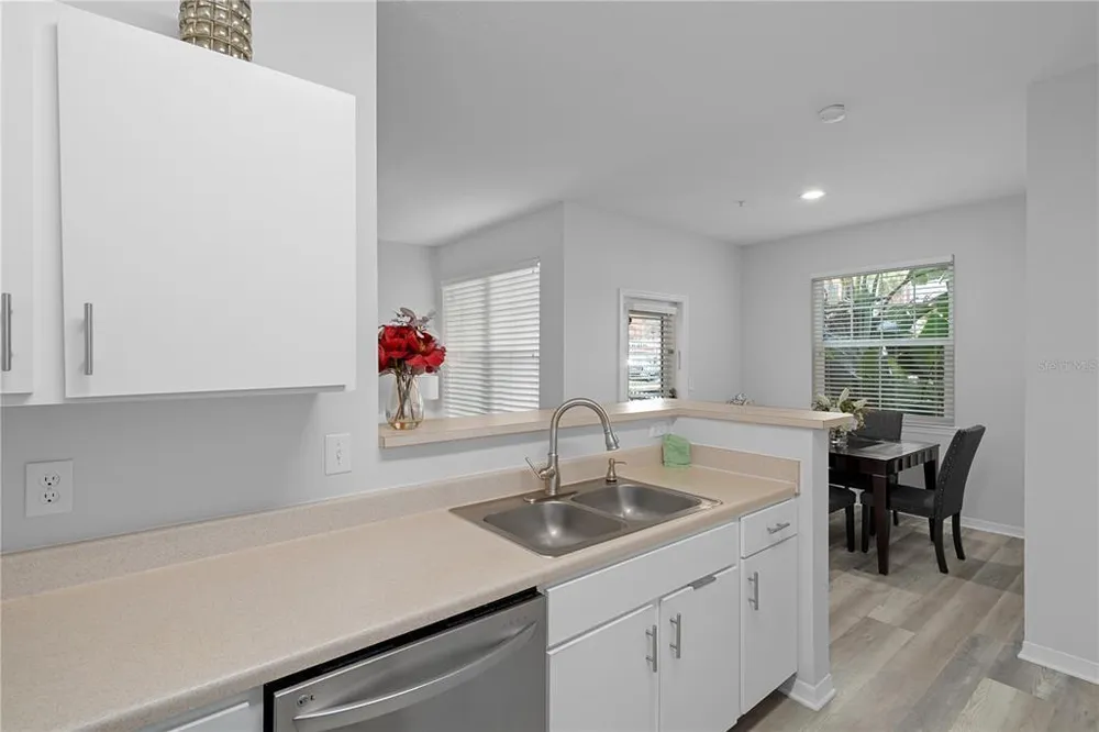 1810 E Palm Ave, Tampa, FL 33605