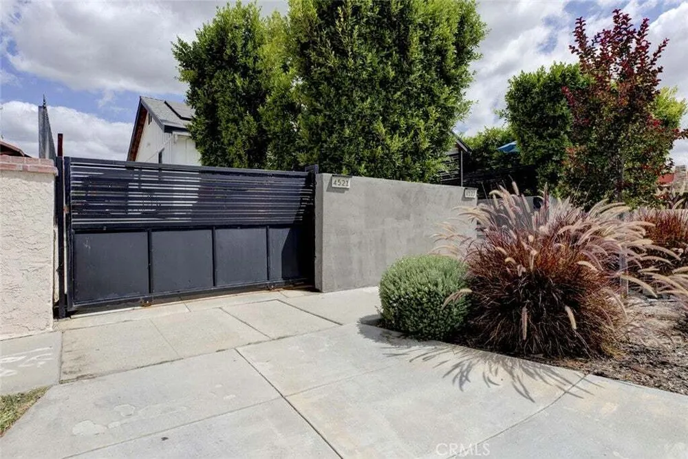 4523 Alumni Ave, Eagle Rock, CA 90041