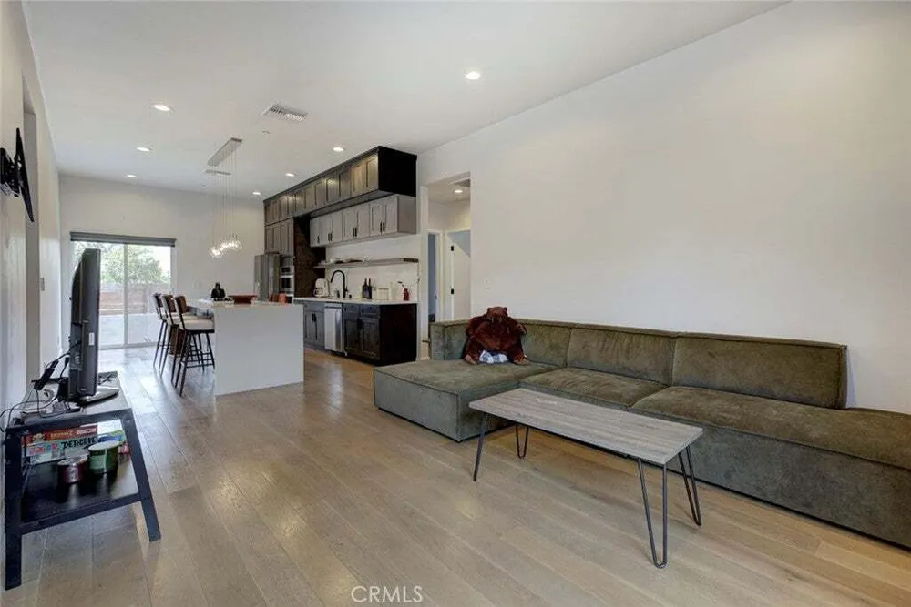 4523 Alumni Ave, Eagle Rock, CA 90041