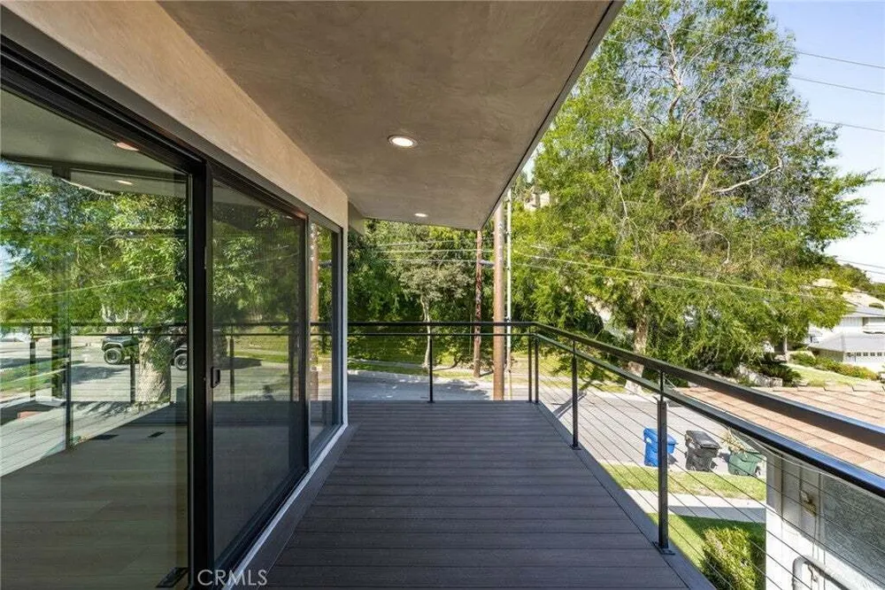325 N Madison Ave, Monrovia, CA 91016