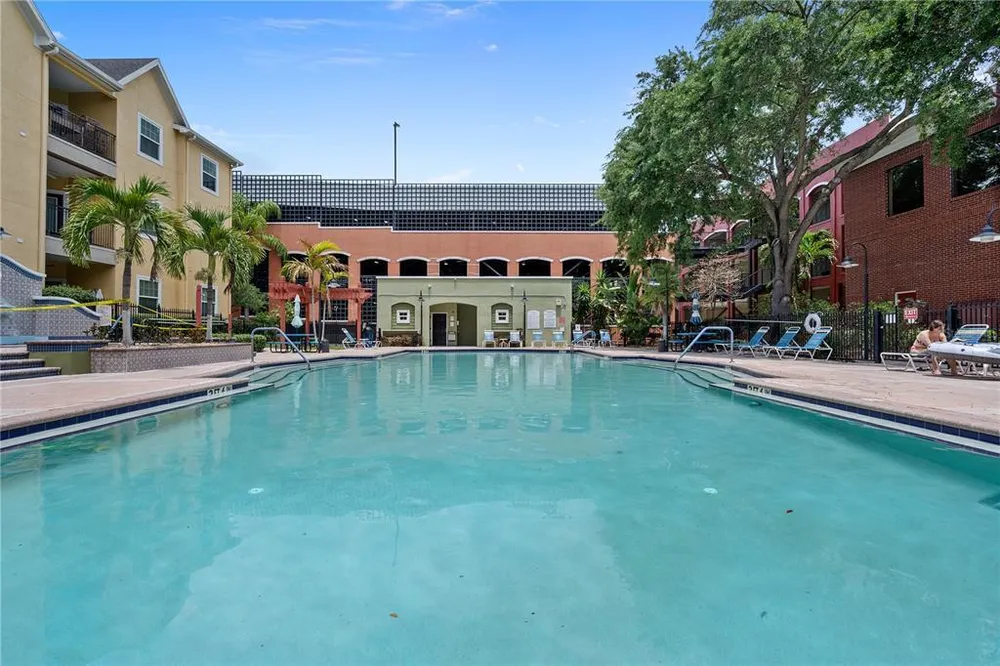 1810 E Palm Ave, Tampa, FL 33605