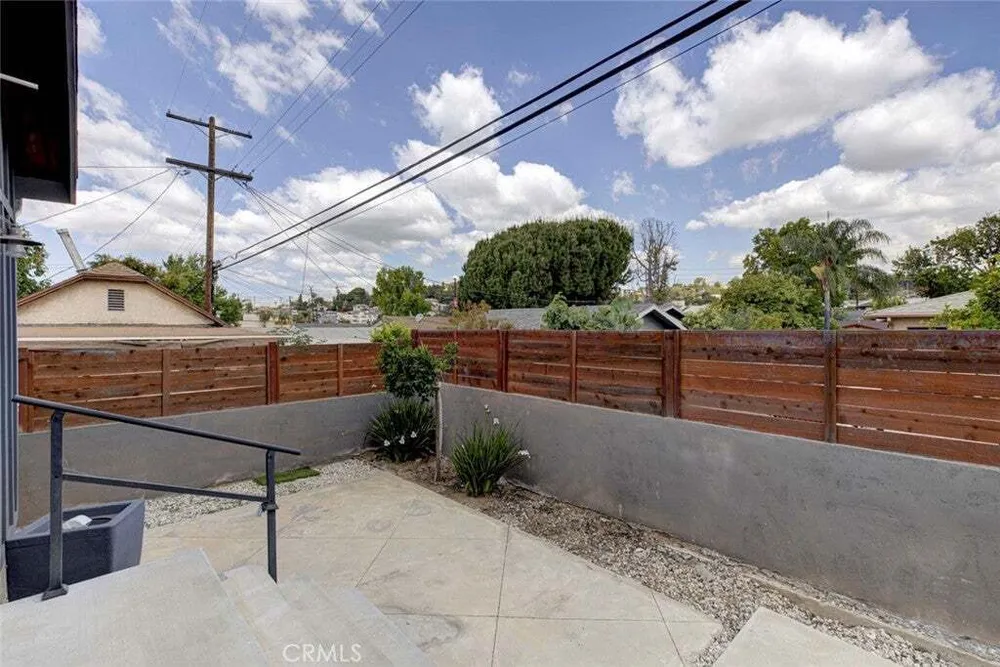 4523 Alumni Ave, Eagle Rock, CA 90041