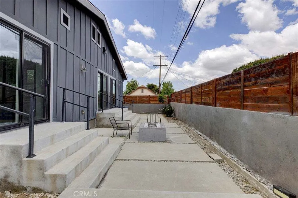 4523 Alumni Ave, Eagle Rock, CA 90041