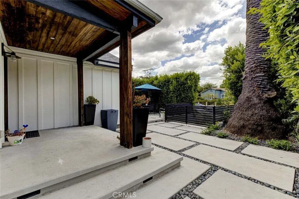 4523 Alumni Ave, Eagle Rock, CA 90041