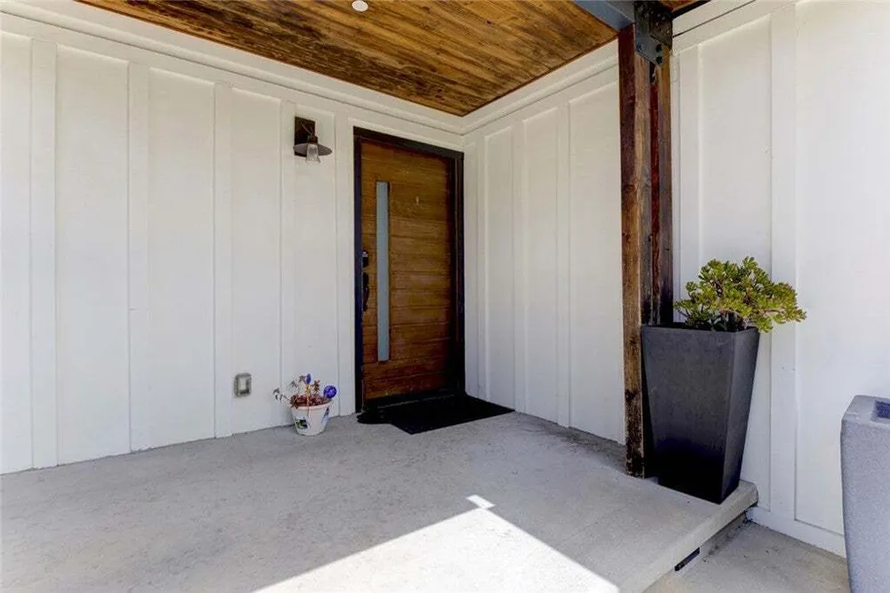 4523 Alumni Ave, Eagle Rock, CA 90041