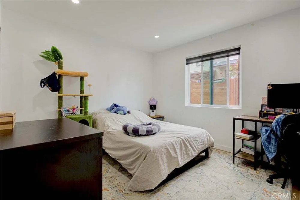 4523 Alumni Ave, Eagle Rock, CA 90041