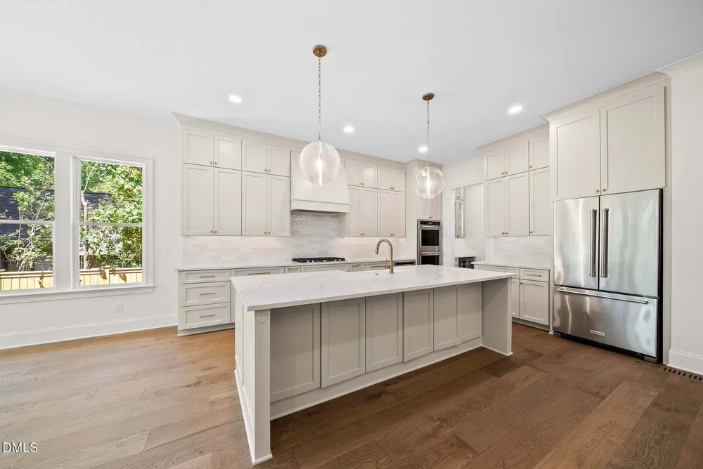 305 Gary St, Raleigh, NC 27606
