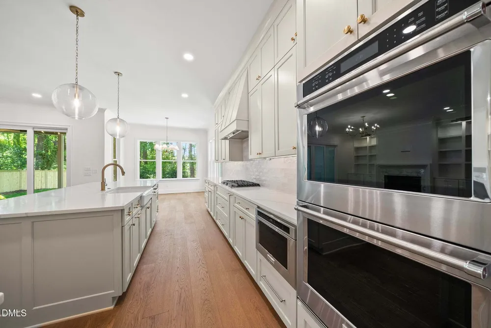 305 Gary St, Raleigh, NC 27606