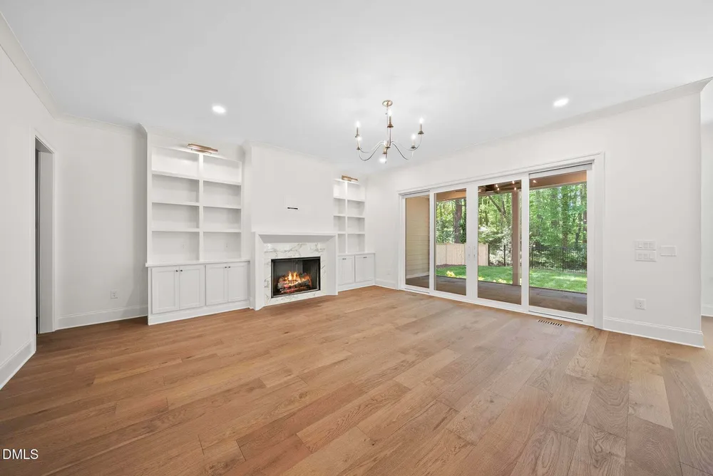 305 Gary St, Raleigh, NC 27606