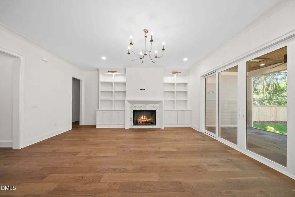 305 Gary St, Raleigh, NC 27606