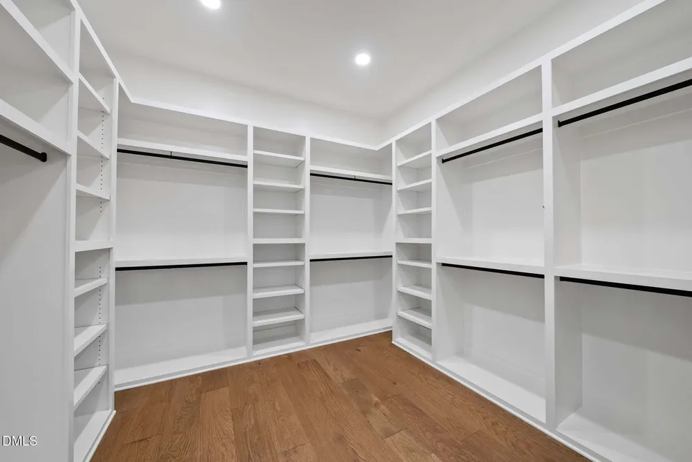 305 Gary St, Raleigh, NC 27606