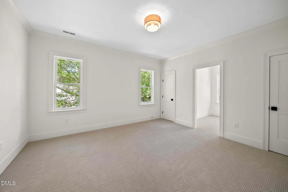 305 Gary St, Raleigh, NC 27606