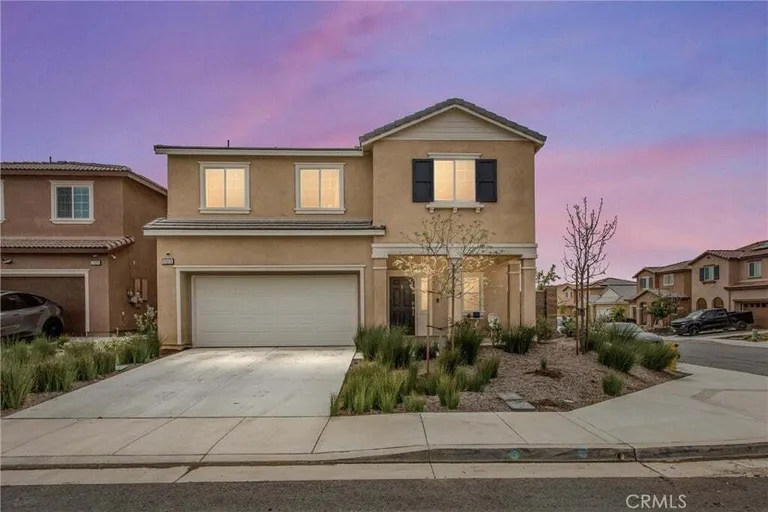 11513 Hinton Ct, Beaumont, CA 92223