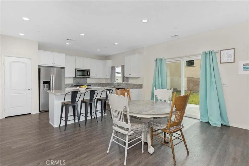 11513 Hinton Ct, Beaumont, CA 92223