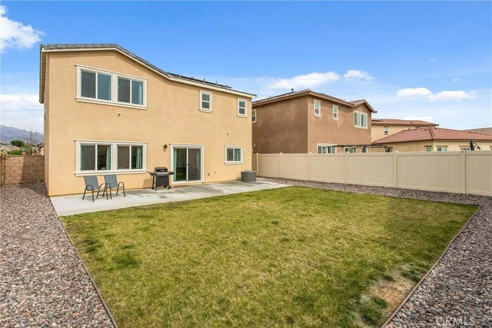 11513 Hinton Ct, Beaumont, CA 92223