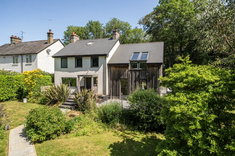 Blackhouse Road, Colgate, RH13 photo 23