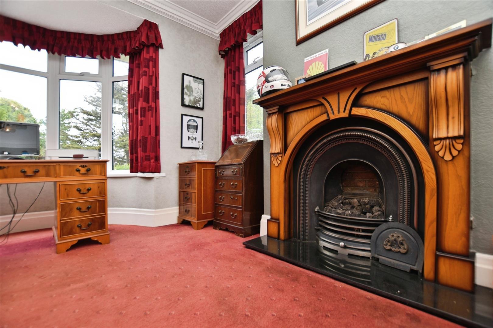Station Road, Patrington, Hull Image 7
