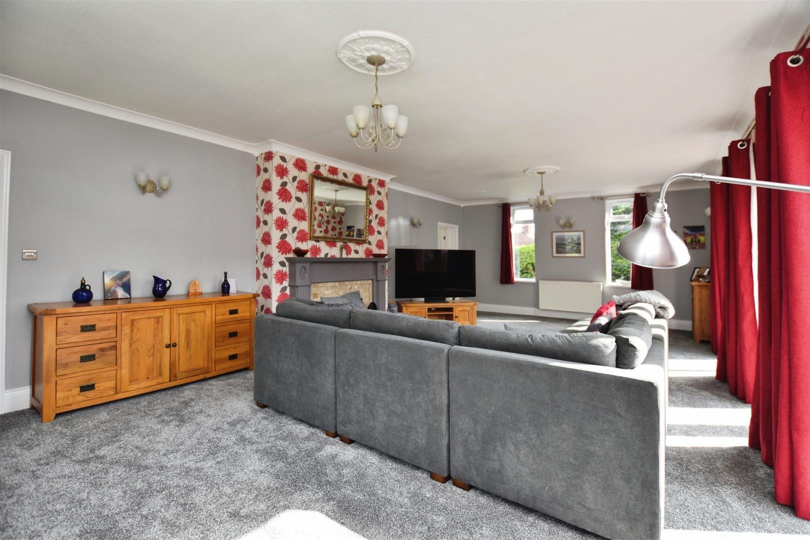 Station Road, Patrington, Hull Image 10