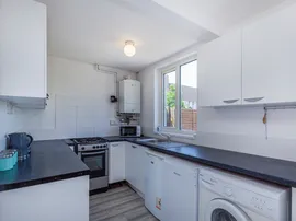 Mortimer Way, Leicester thumb 3