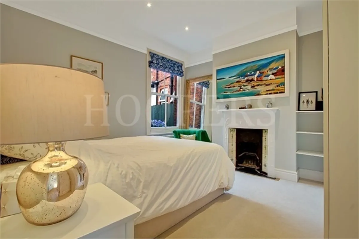 Mora Road, London, NW2