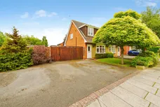 Kingfisher Way, Wirral