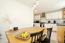 Elmwood Way, Barnsley