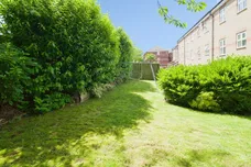 Elmwood Way, Barnsley