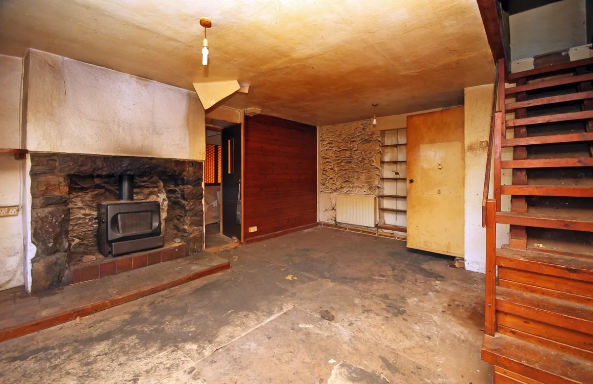 Well Street Number Three, Gerlan, Bethesda, Bangor, LL57