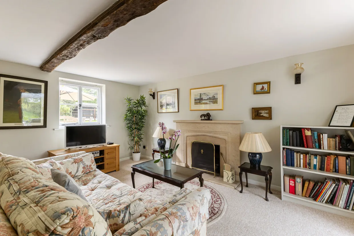 Snailing Lane, Greatham, GU33 photo 11