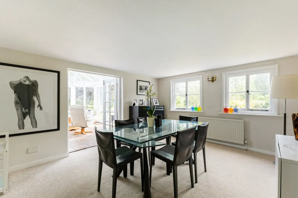 Snailing Lane, Greatham, GU33 photo 12