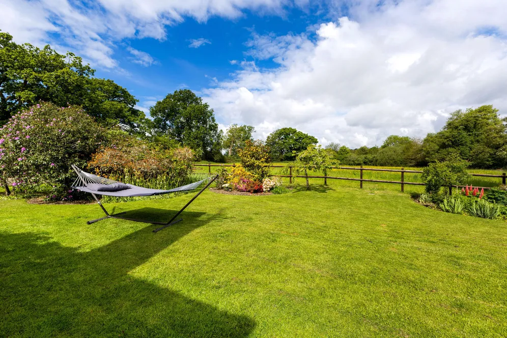 Snailing Lane, Greatham, GU33 photo 20