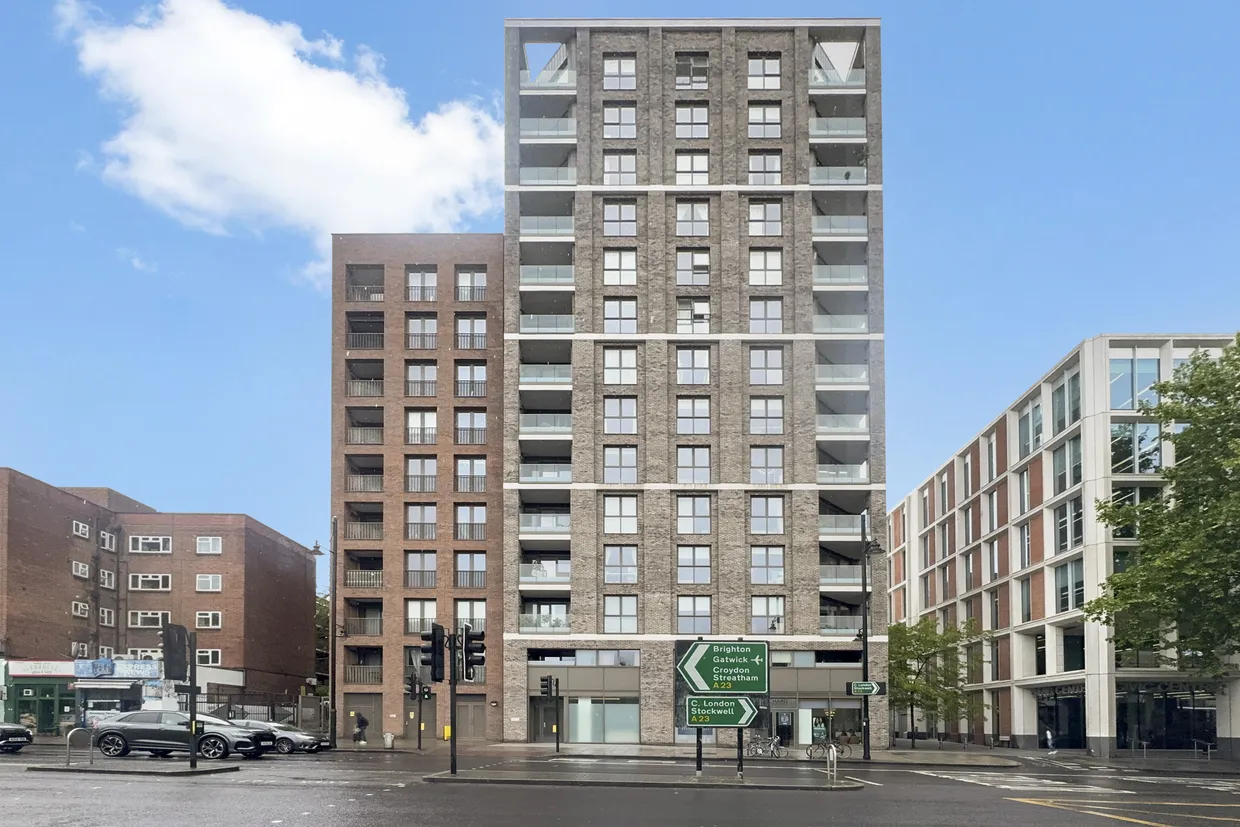 Brixton Hill, London, SW2 photo 2