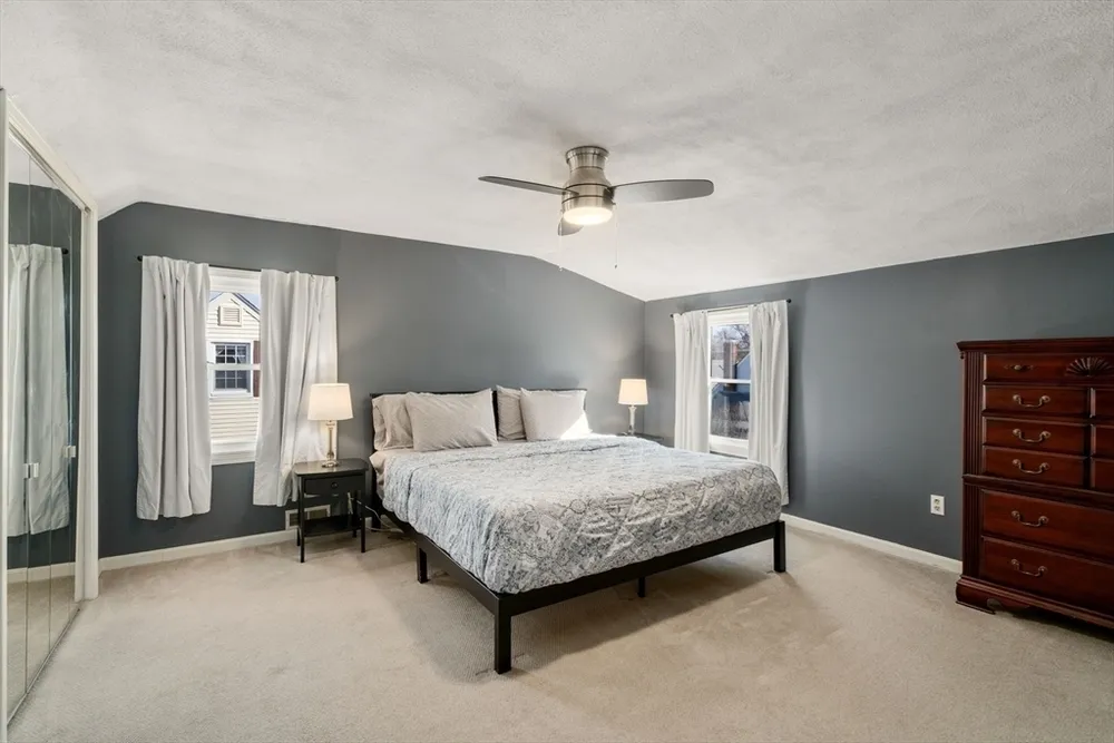 220 Lynn St, Peabody, MA 01960