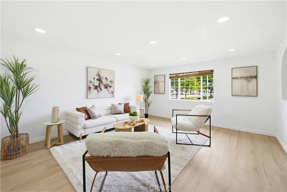 16202 Marlinton Dr, Whittier, CA 90604-3627