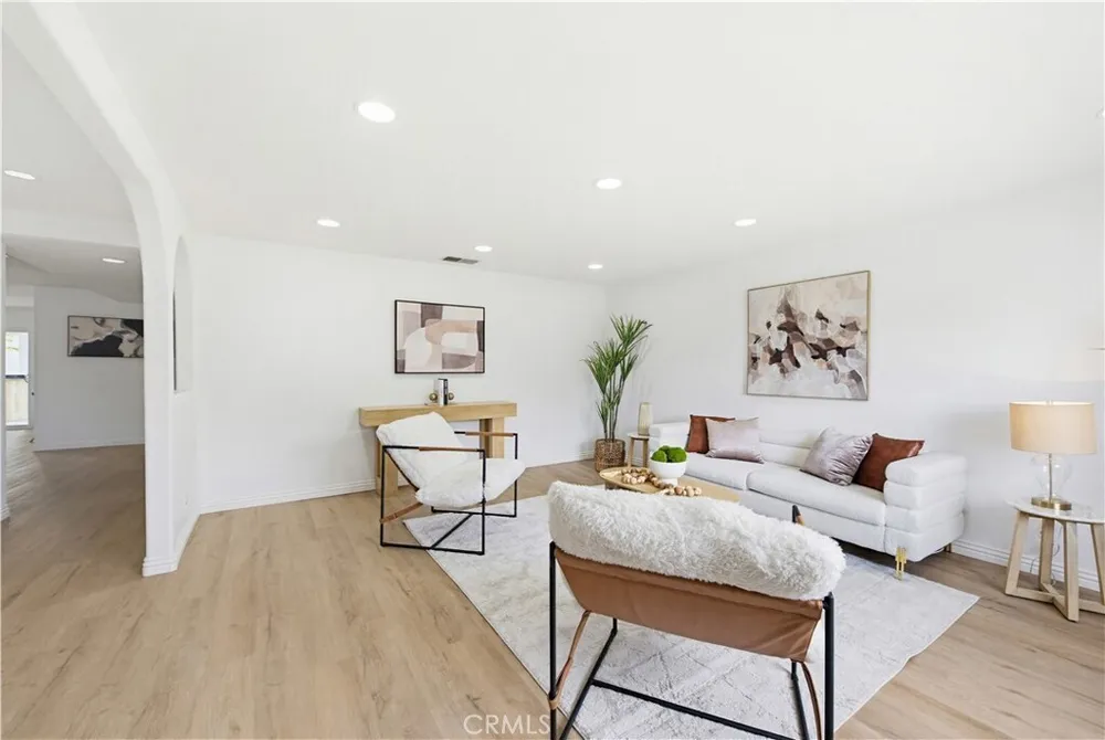16202 Marlinton Dr, Whittier, CA 90604-3627