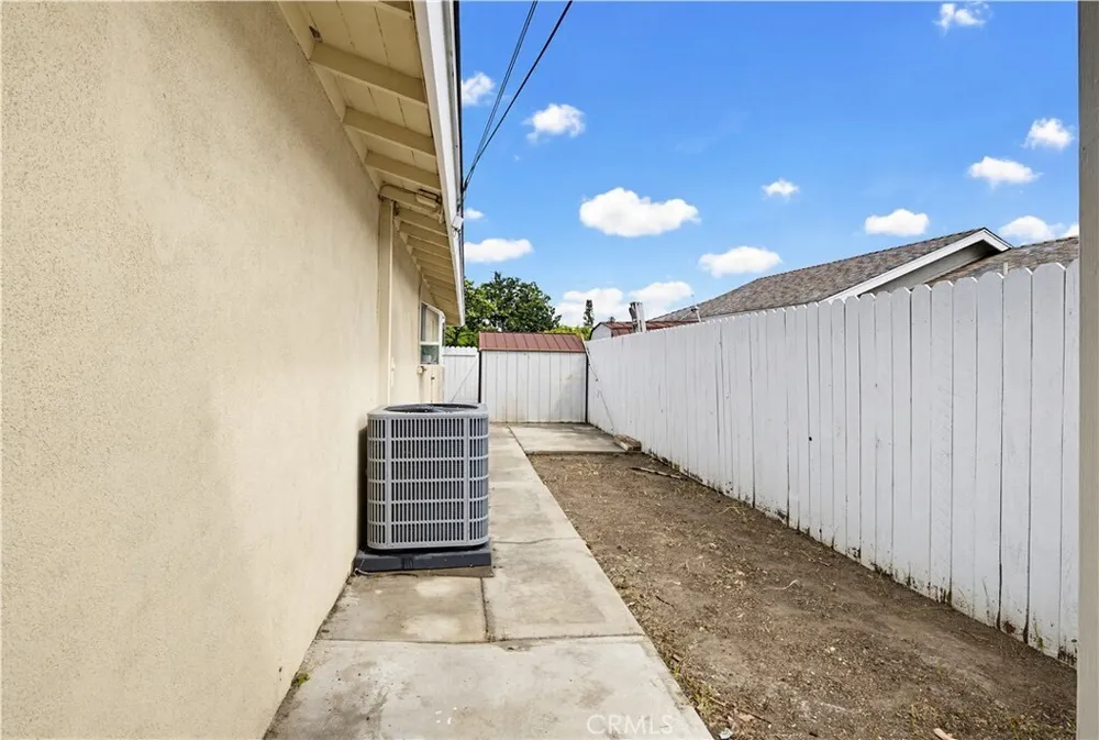 16202 Marlinton Dr, Whittier, CA 90604-3627