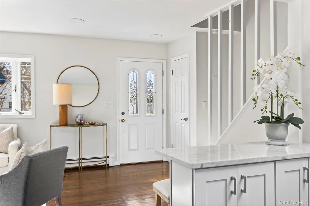 13 Irvington St, Dobbs Ferry, NY 10522