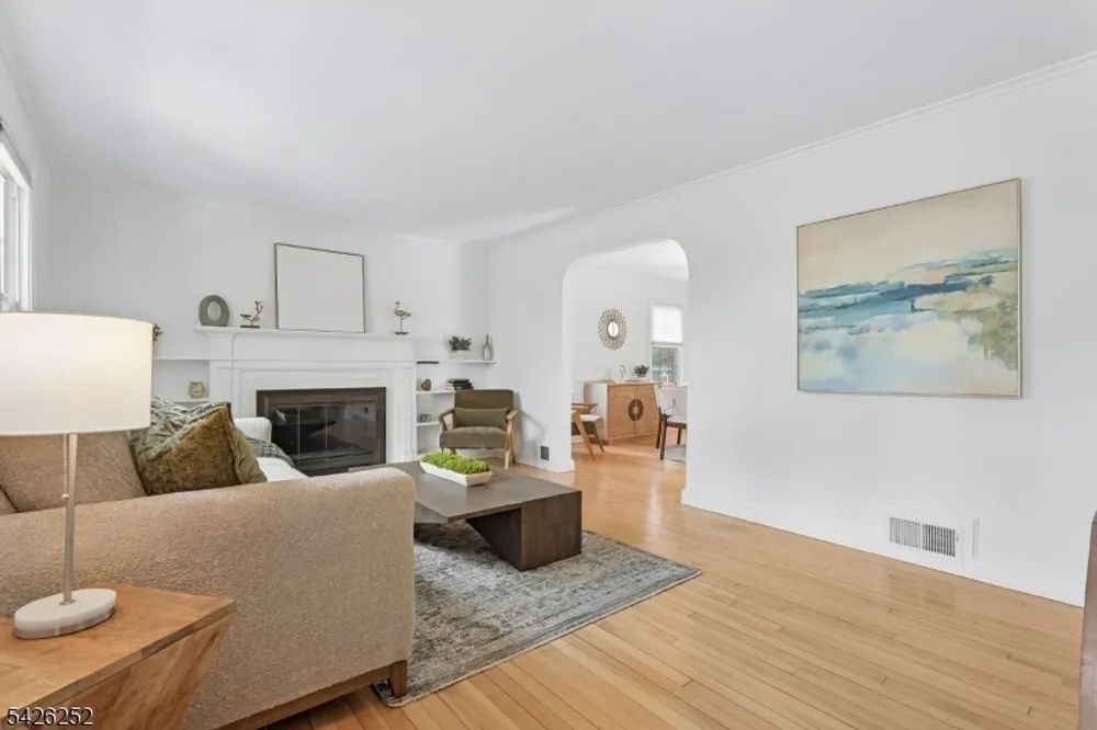 145 Bryant Ave, Springfield, NJ 07081