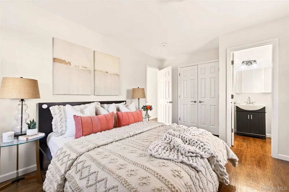 13 Irvington St, Dobbs Ferry, NY 10522