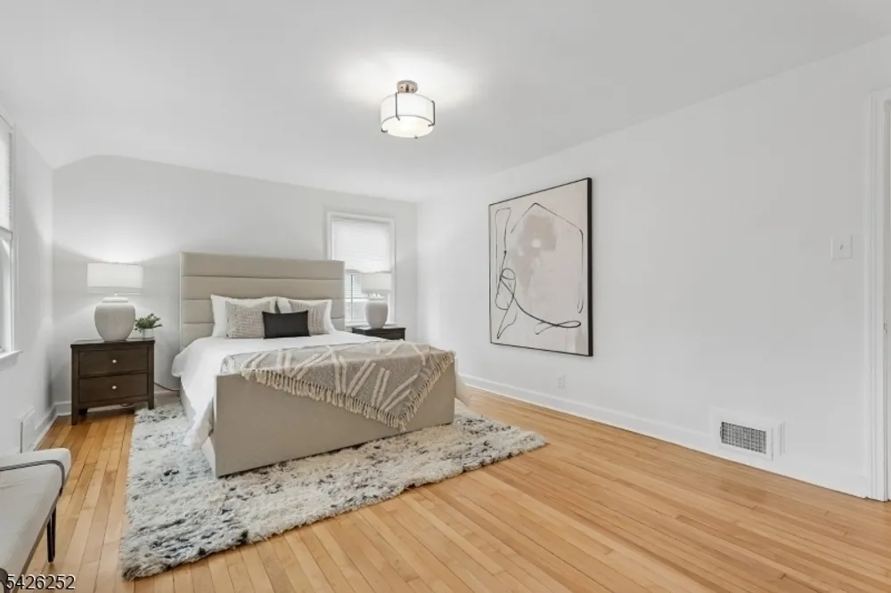 145 Bryant Ave, Springfield, NJ 07081