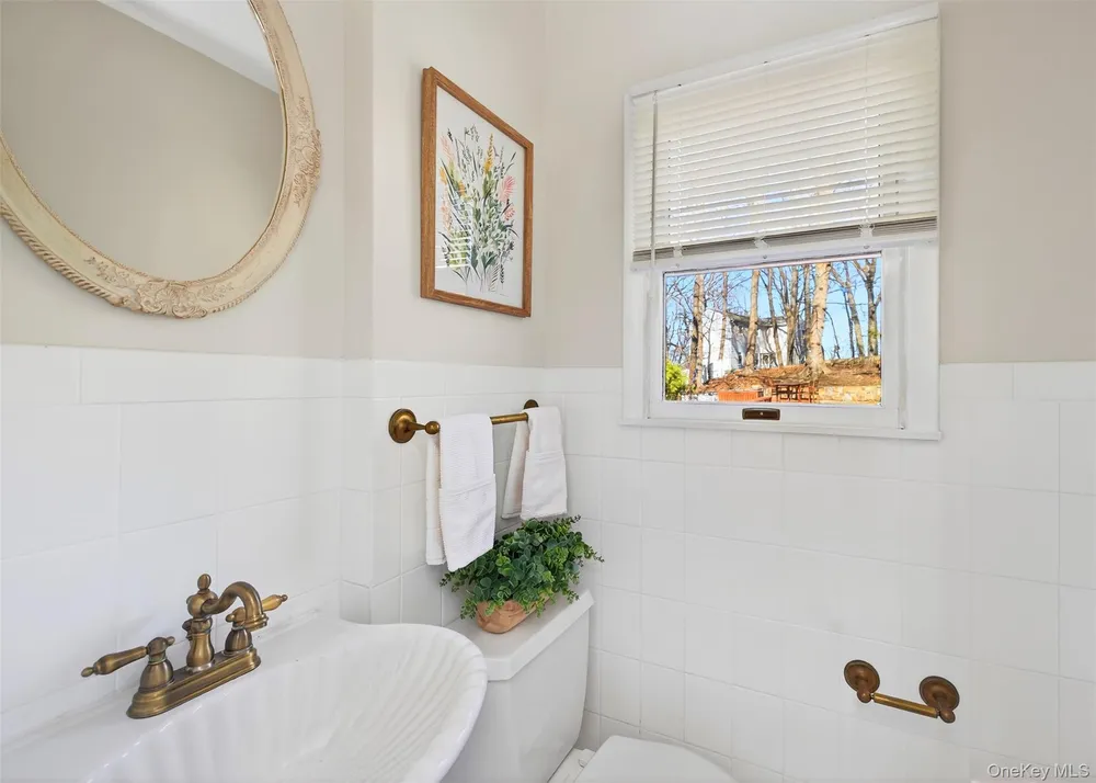 13 Irvington St, Dobbs Ferry, NY 10522