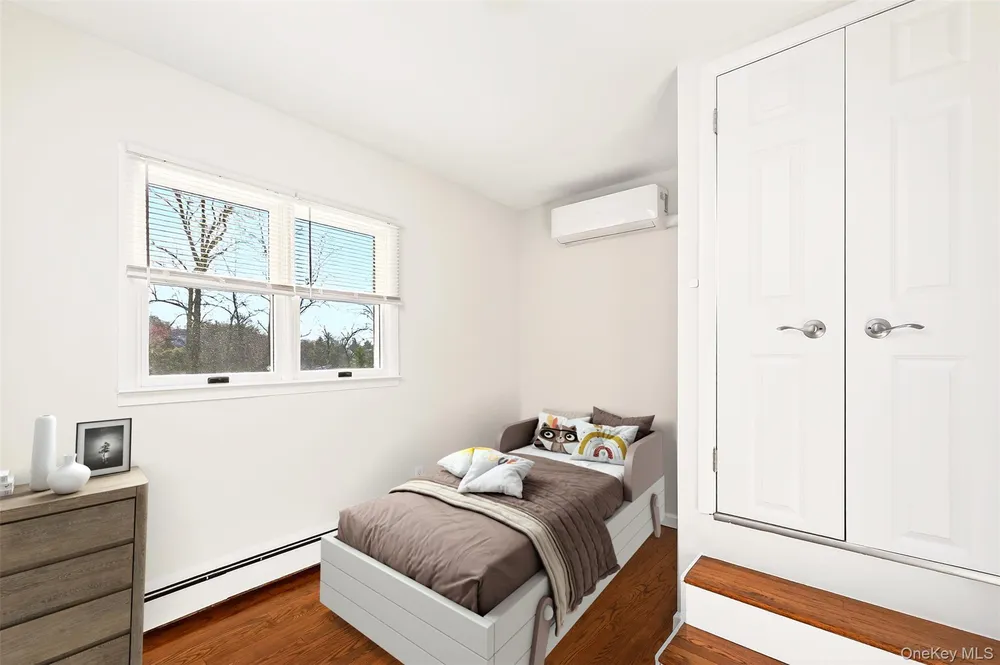 13 Irvington St, Dobbs Ferry, NY 10522
