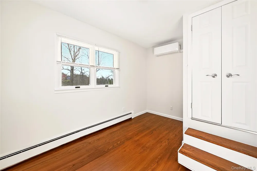 13 Irvington St, Dobbs Ferry, NY 10522