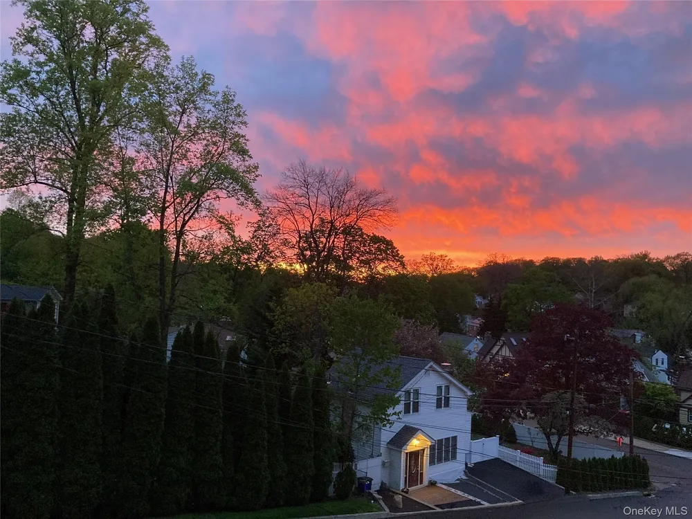 13 Irvington St, Dobbs Ferry, NY 10522
